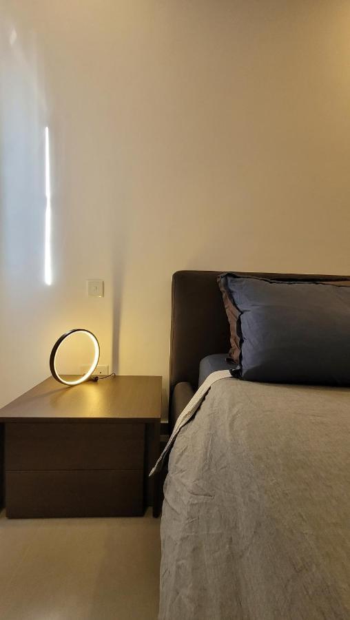 セント・ポールズ・ベイStylish - Modern - Large Terrace - 2 Bed - 200 M From Sea - Fully Air Conアパートメント エクステリア 写真